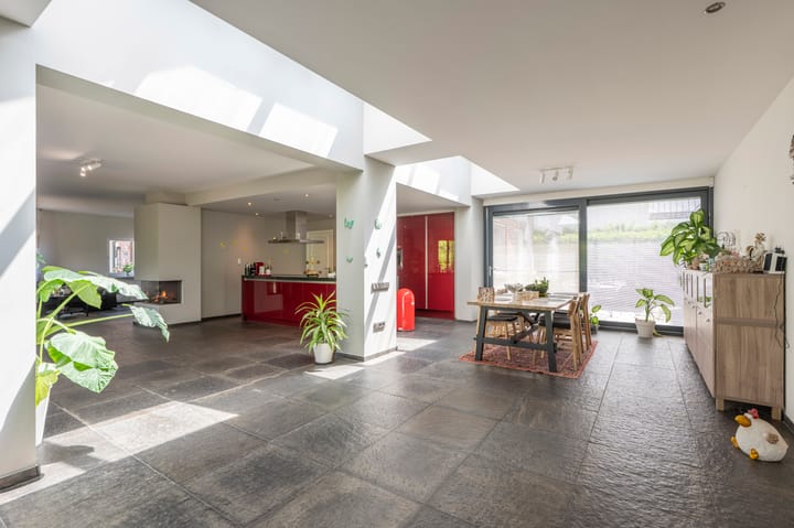 Foto 12 van Maasbrachterweg 91