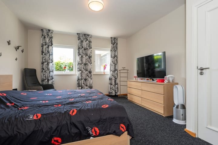 Foto 19 van Maasbrachterweg 91