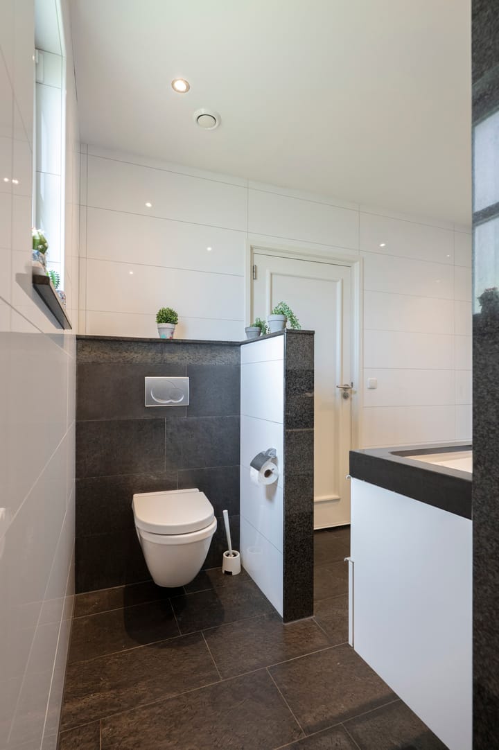 Foto 22 van Maasbrachterweg 91