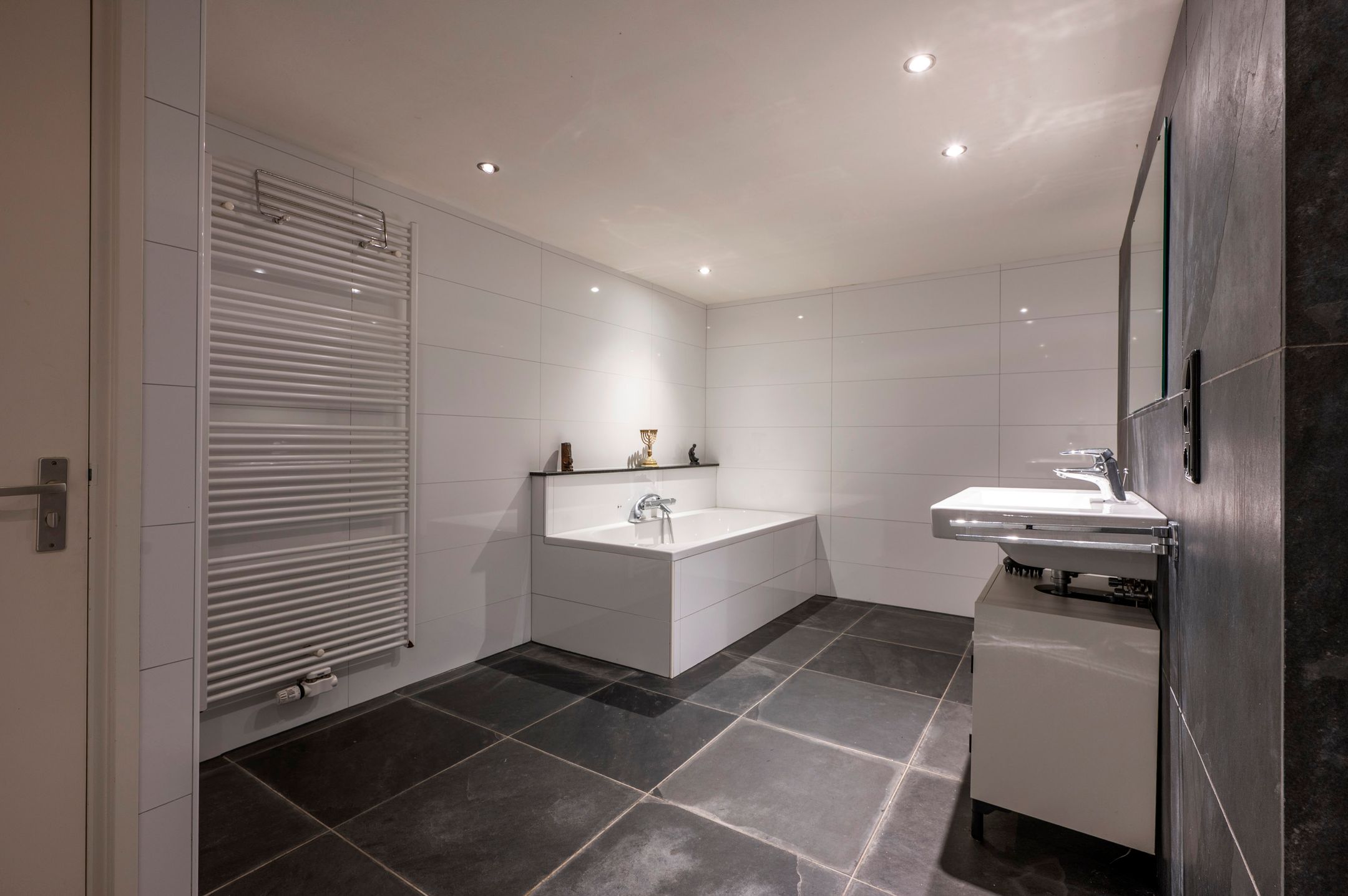 Foto 36 van Maasbrachterweg 91