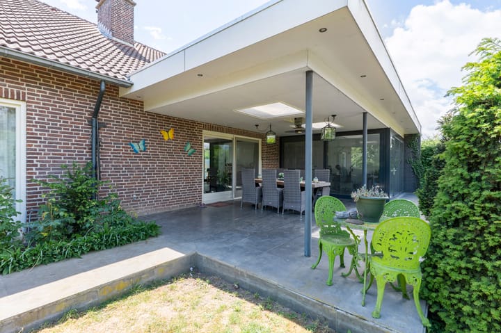 Foto 38 van Maasbrachterweg 91