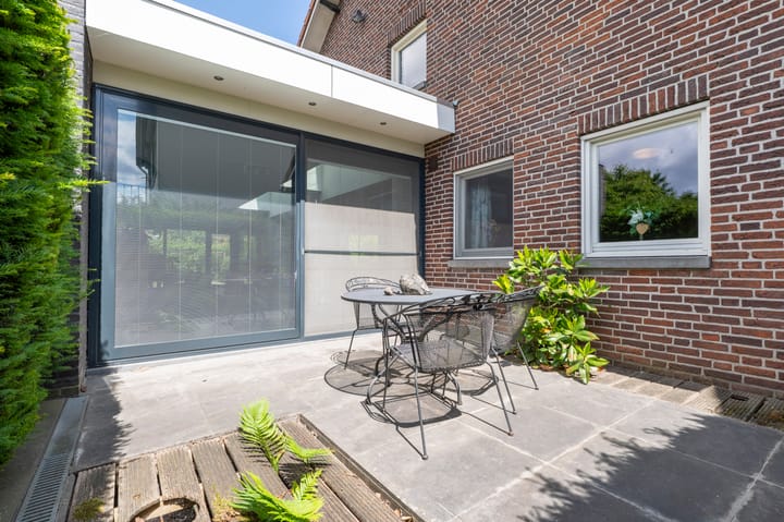 Foto 46 van Maasbrachterweg 91