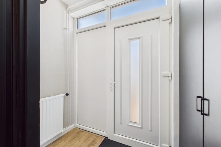 Foto 7 van Dolfijnstraat 57