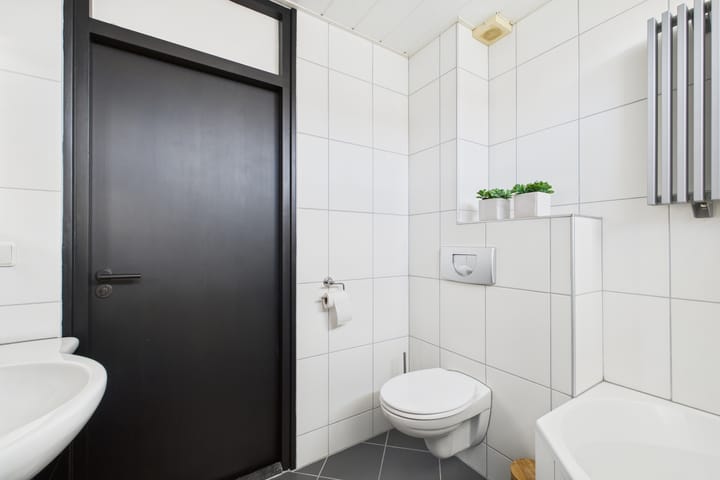 Foto 35 van Dolfijnstraat 57