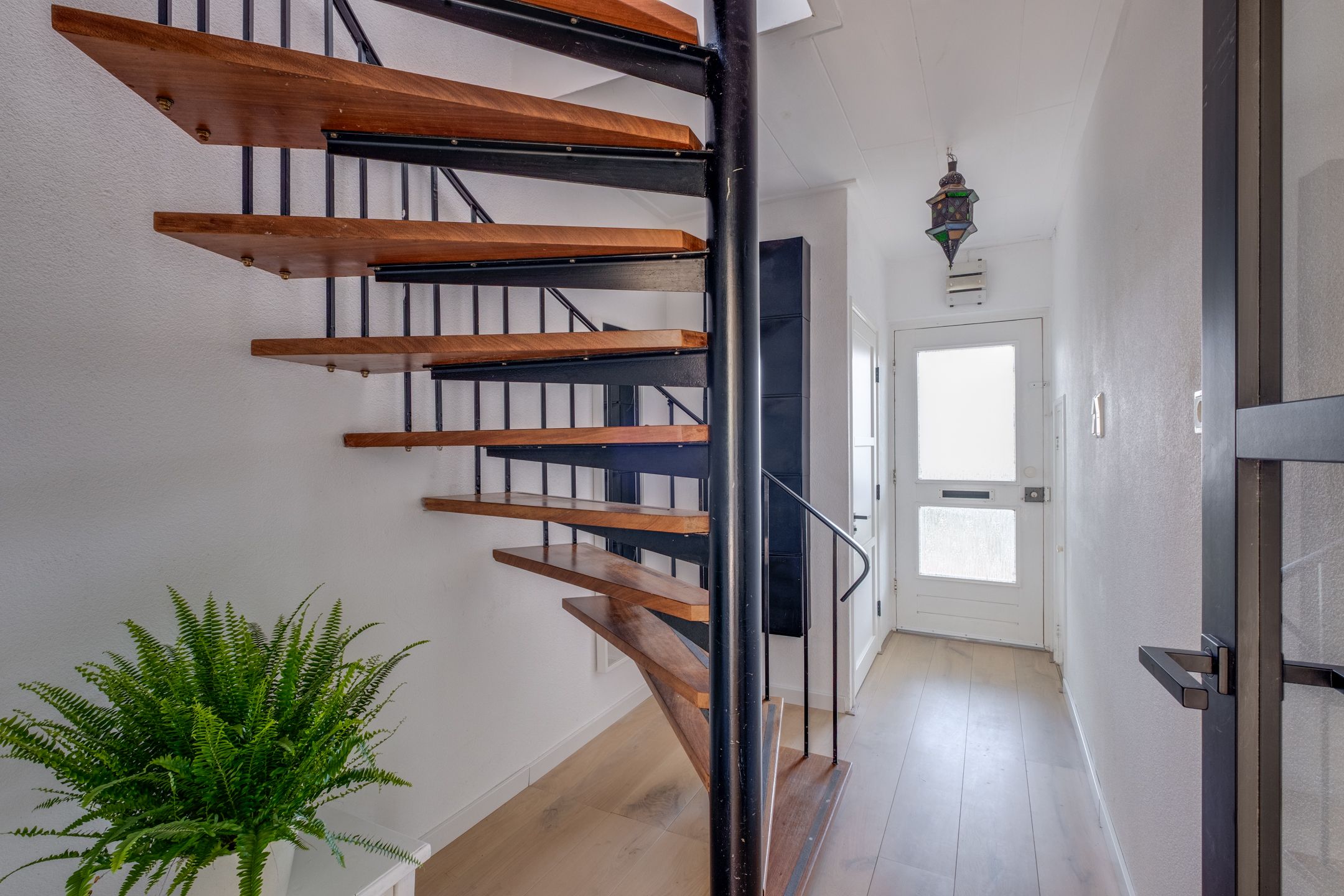 Foto 24 van Heukelenseweg 14