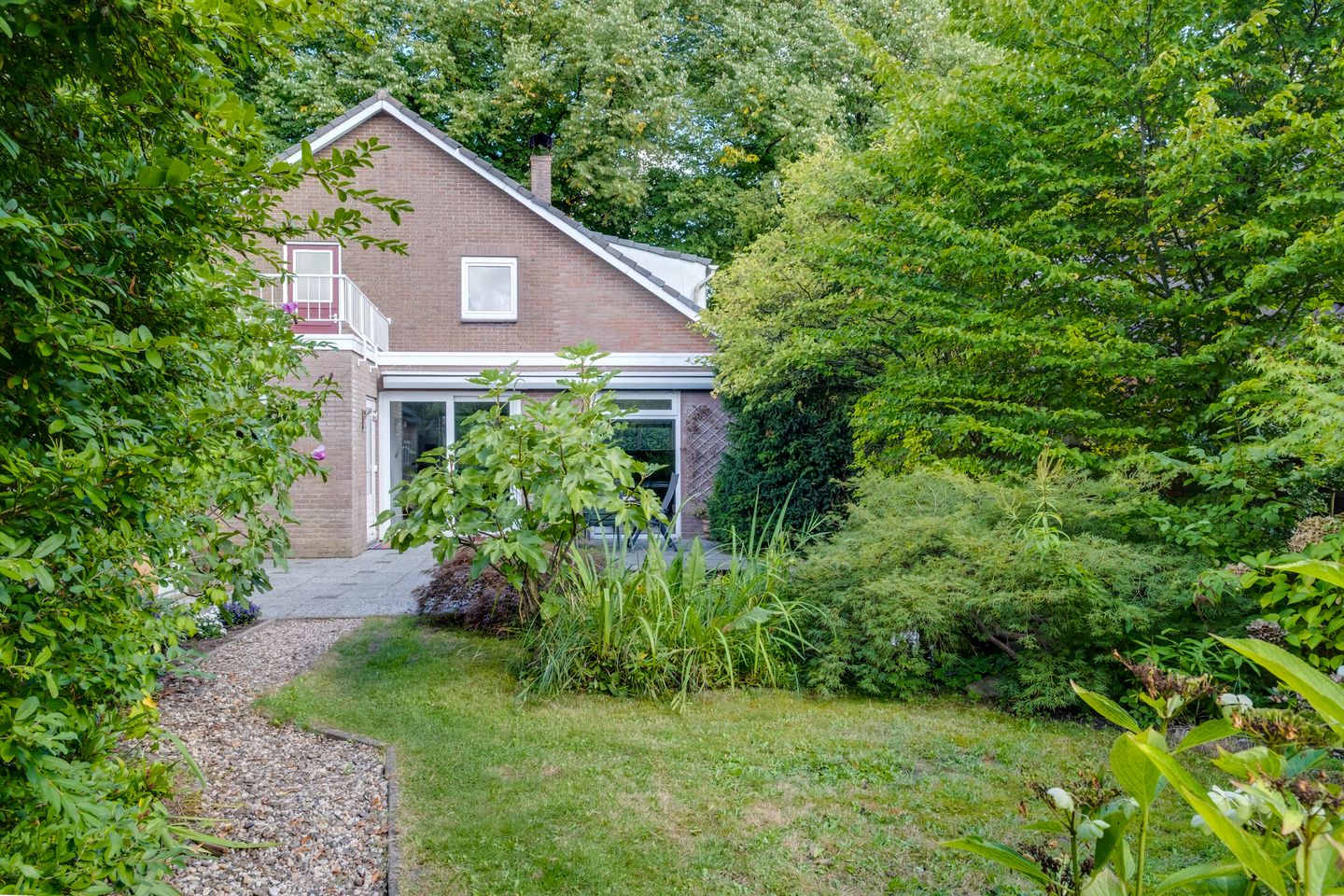 Foto 44 van Heukelenseweg 14