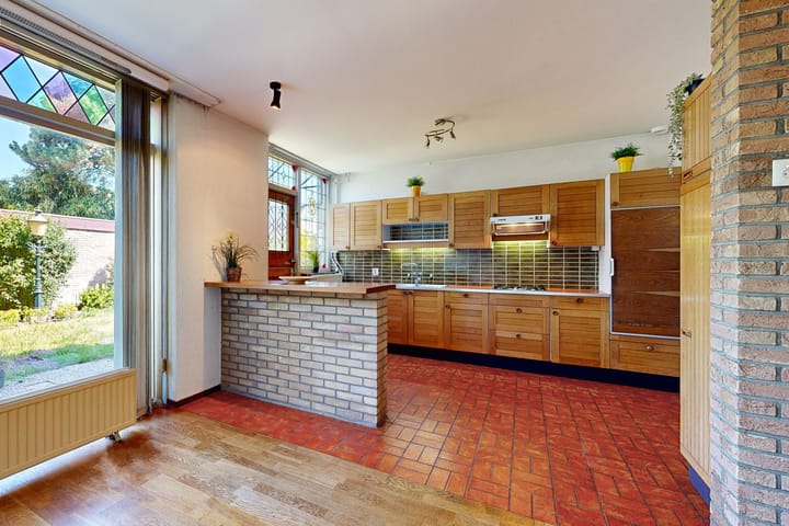 Foto 15 van Bilderdijklaan 11