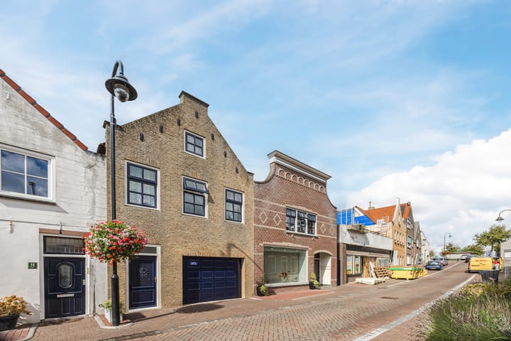 Photo 6 of Voorstraat 10