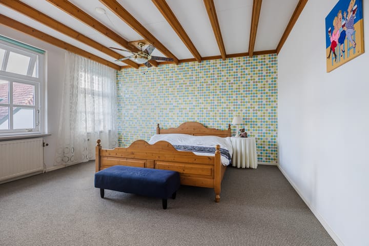 Photo 44 of Voorstraat 10