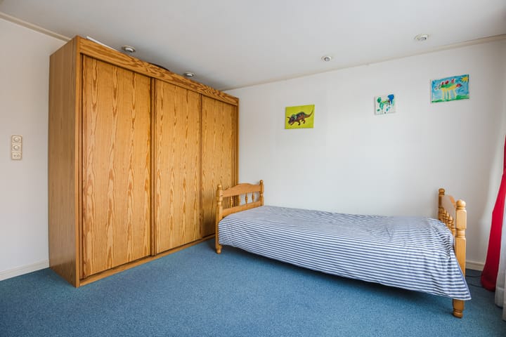 Photo 49 of Voorstraat 10