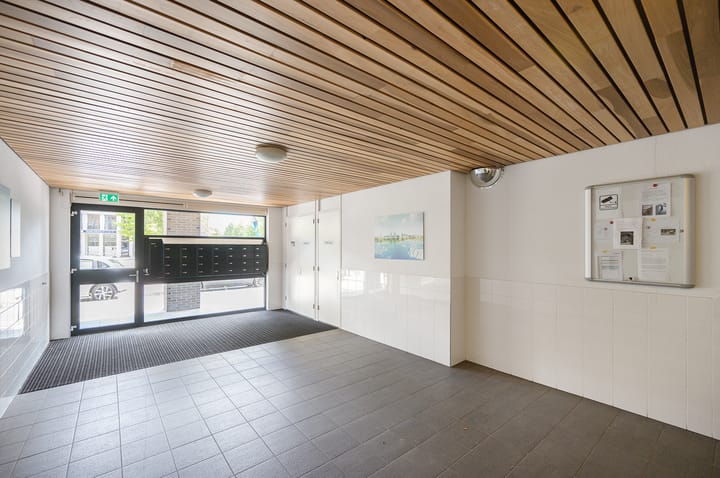 Foto 32 van Nederlandstraat 35