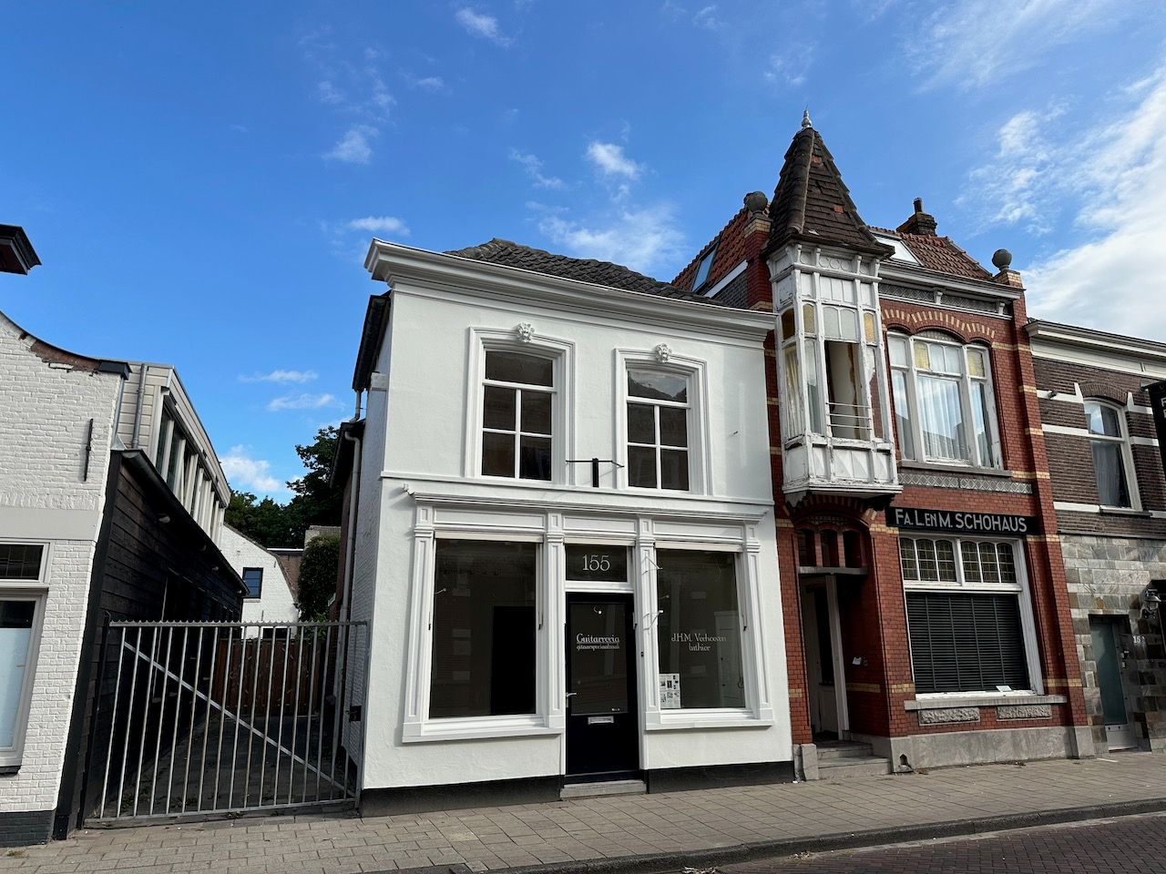 Bekijk foto 1 van Grotestraat 155