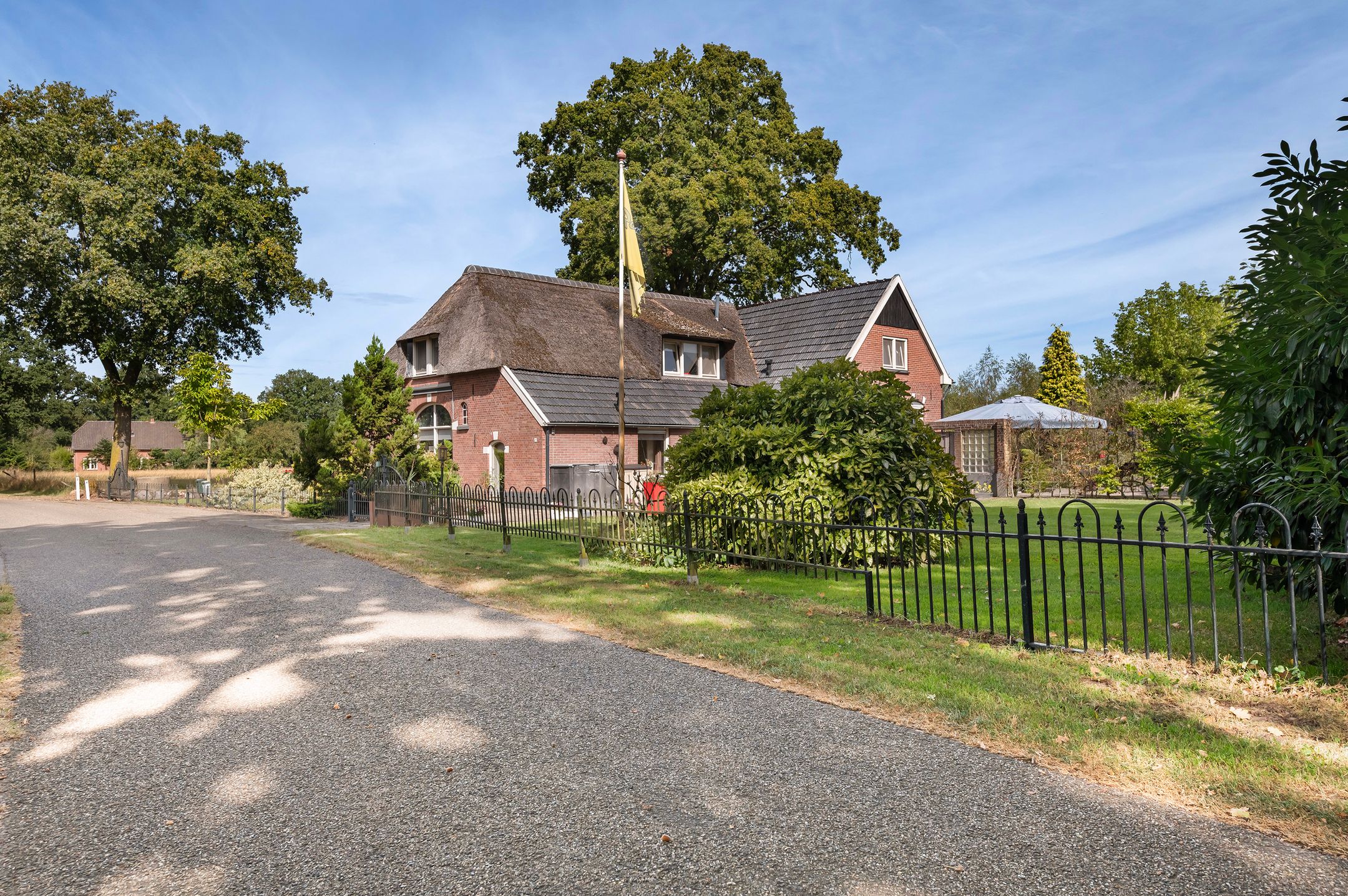 Photo 3 of Veldweg 4