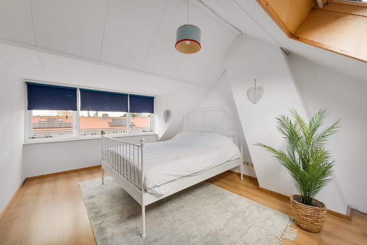 Foto 31 van Luciferstraat 3