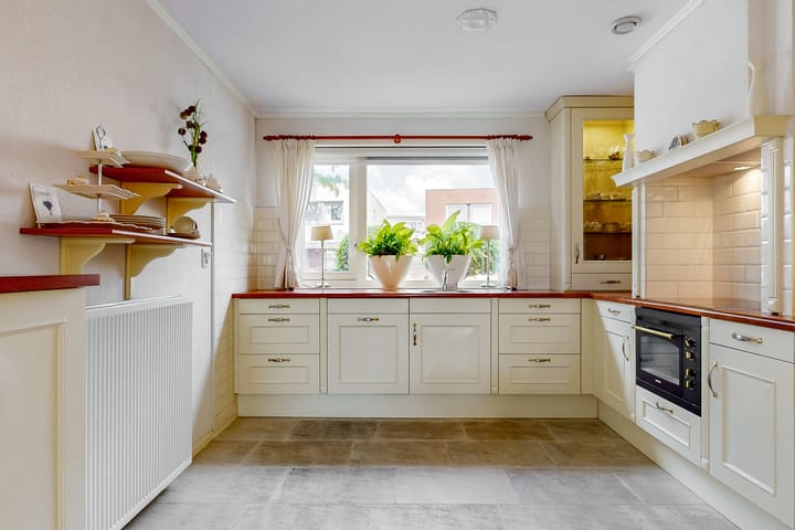 Photo 3 of Rode Ring 187