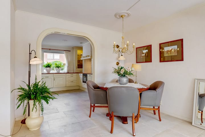 Photo 11 of Rode Ring 187