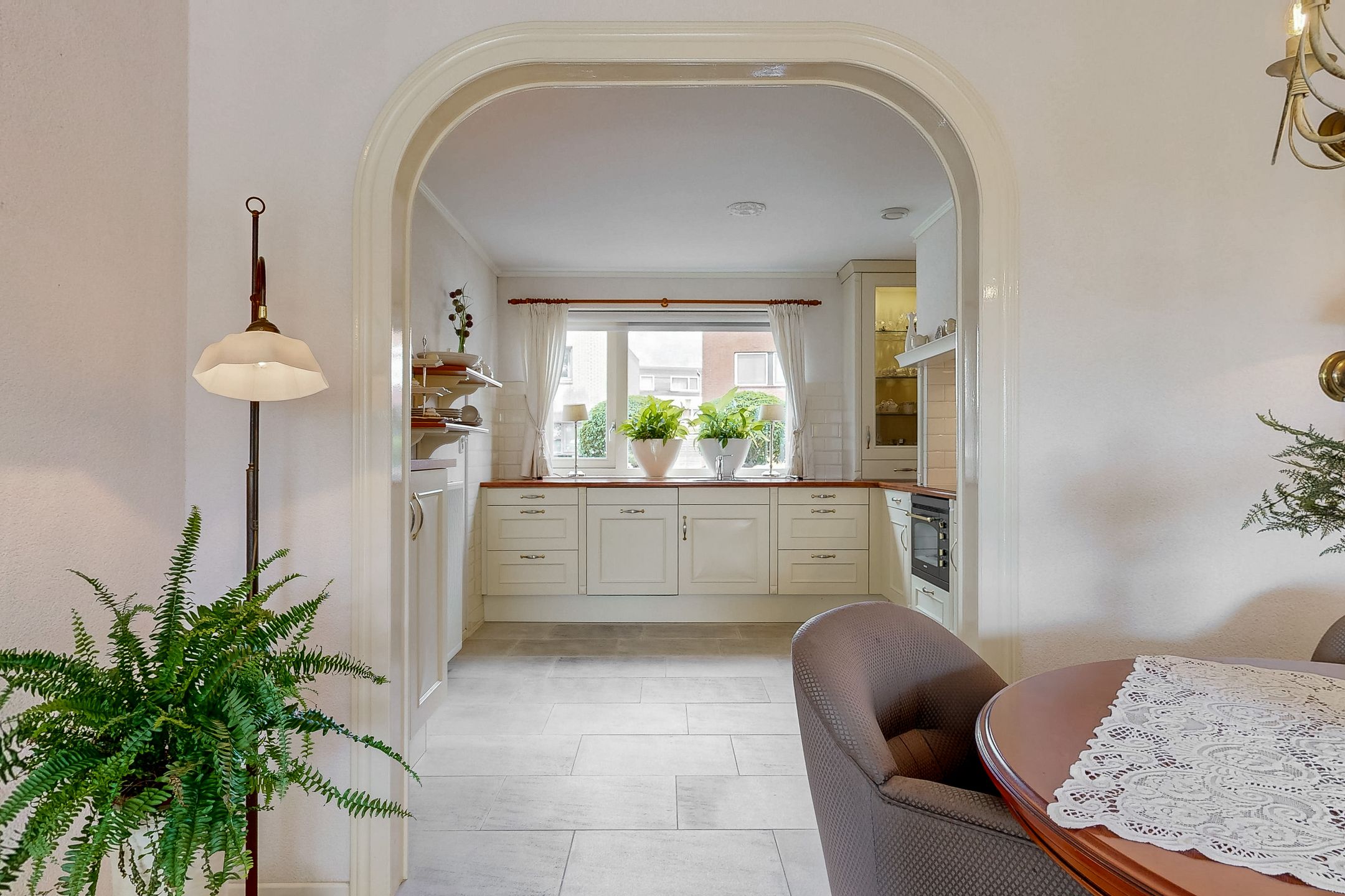 Foto 12 van Rode Ring 187