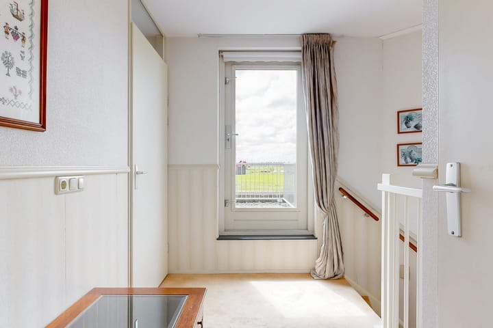 Photo 32 of Rode Ring 187