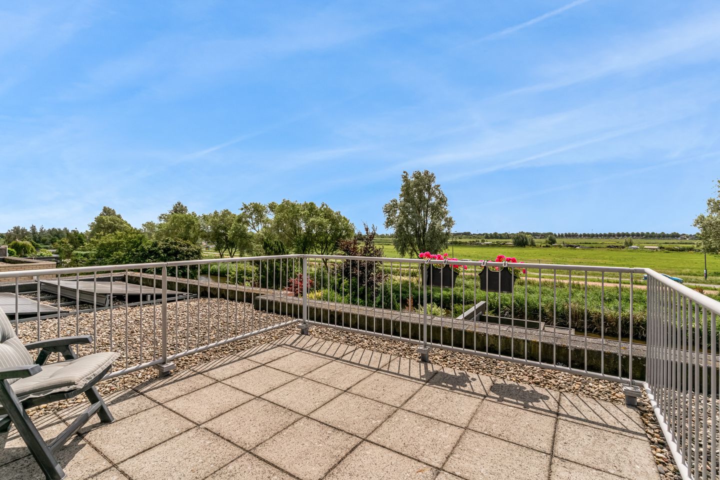 Foto 34 van Rode Ring 187