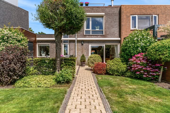 Photo 38 of Rode Ring 187