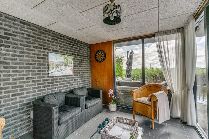 Photo 48 of Rode Ring 187