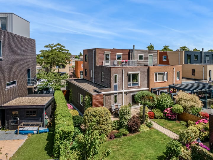 Photo 54 of Rode Ring 187