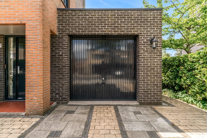 Photo 55 of Rode Ring 187