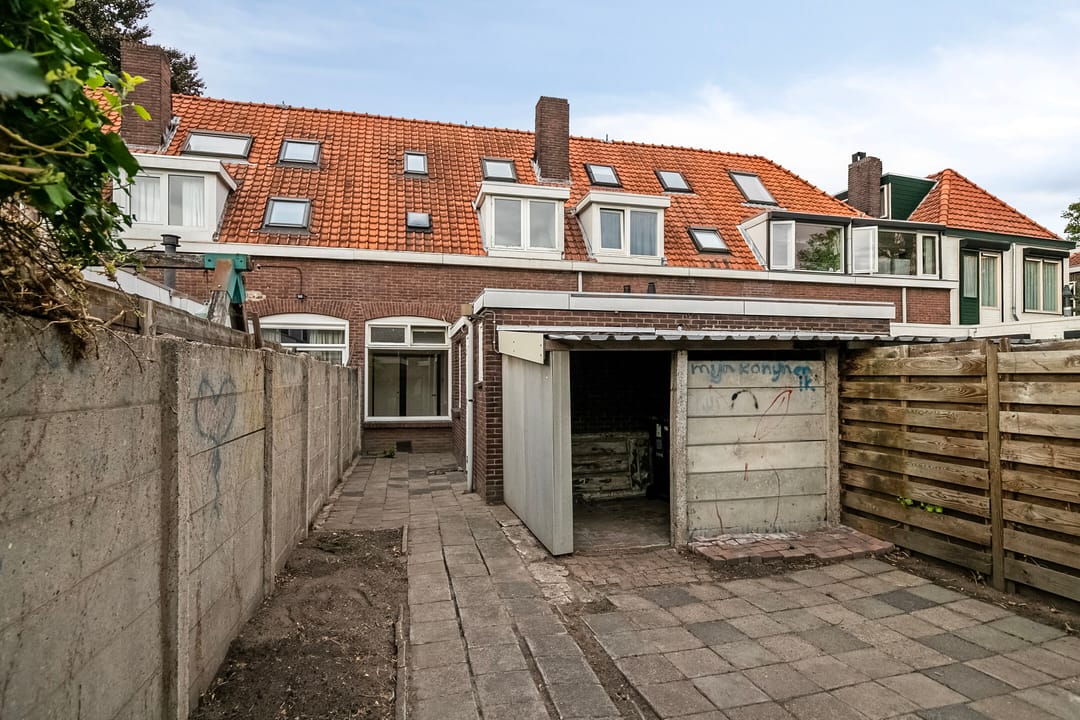 Foto 38 van Van Maerlantstraat 8