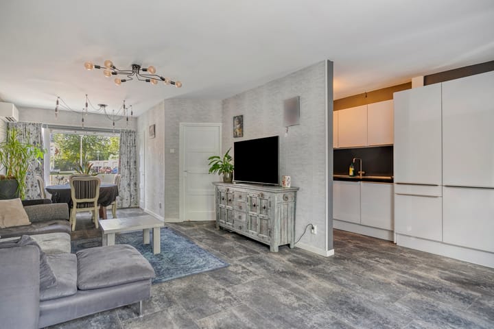 Photo 4 of Banckertstraat 63