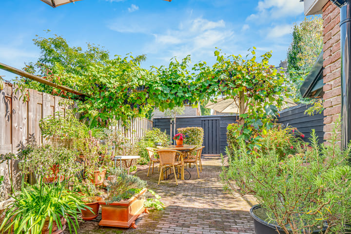 Foto 34 van Moerbeilaan 41