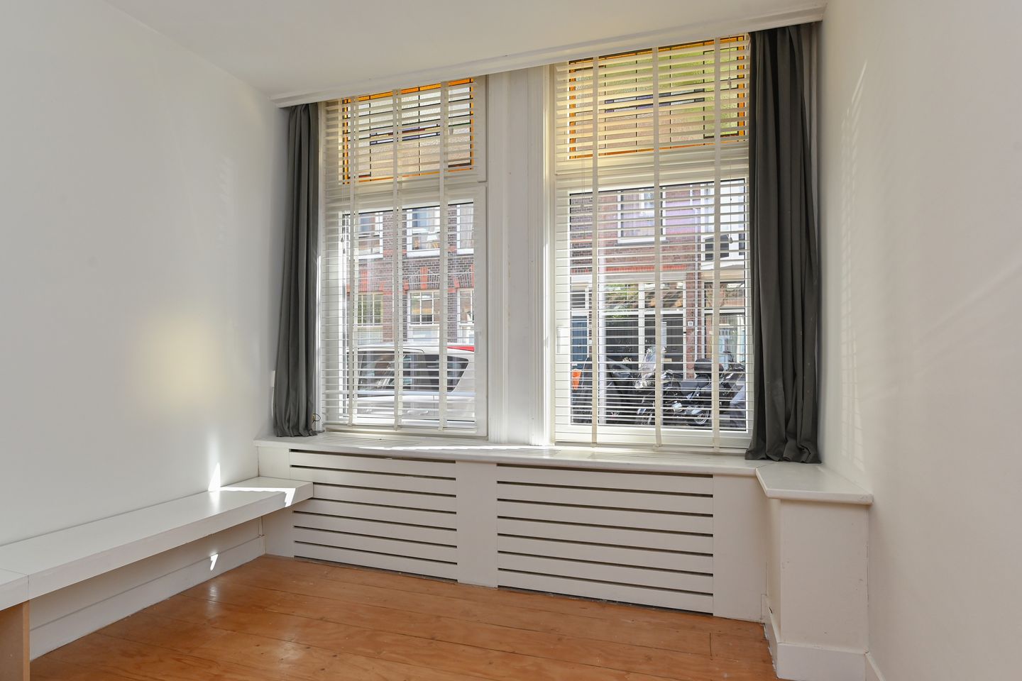 Foto 10 van Govert Bidloostraat 96