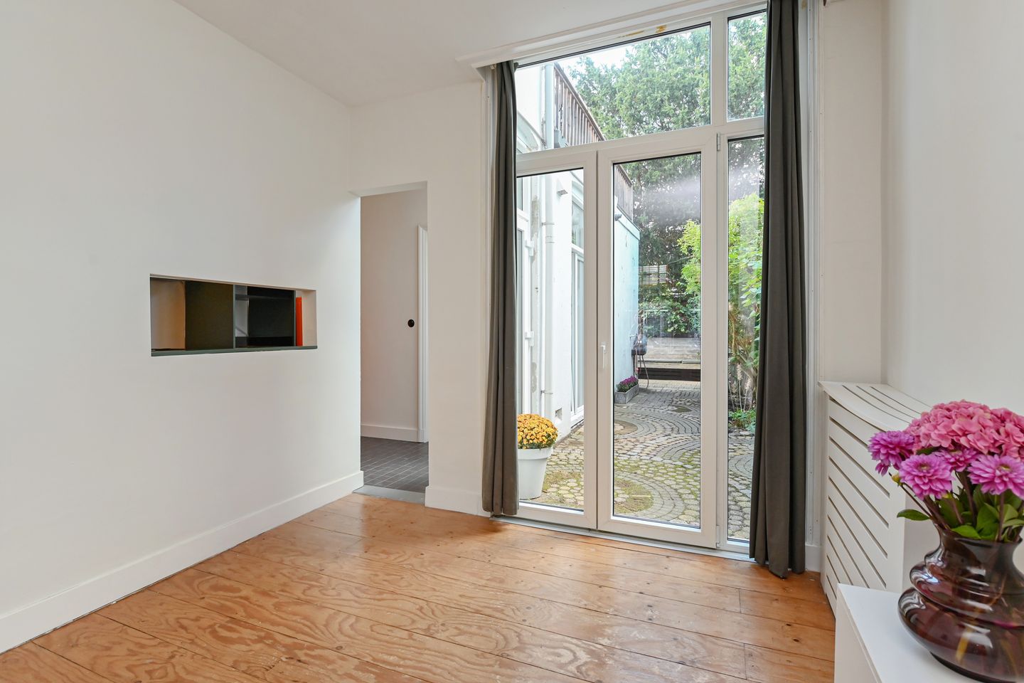 Foto 14 van Govert Bidloostraat 96