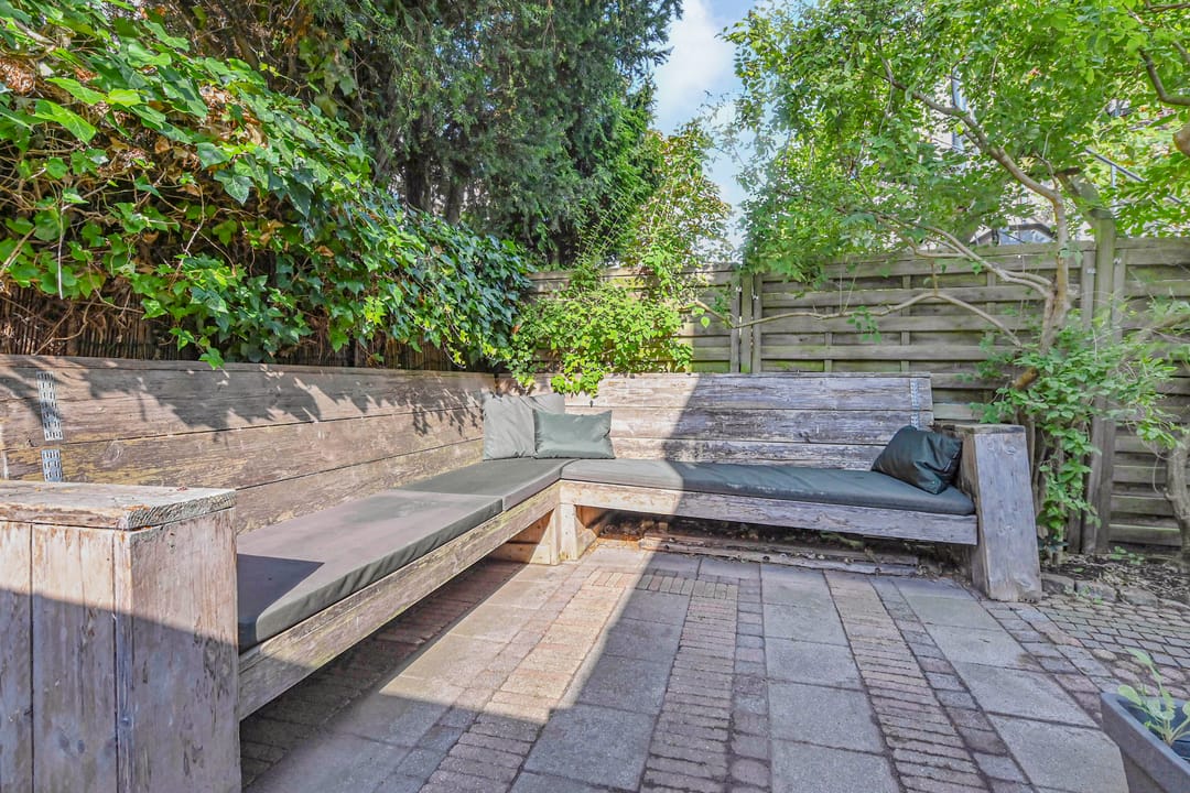 Foto 32 van Govert Bidloostraat 96