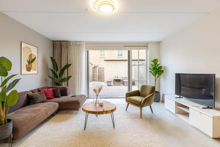 Foto 2 van Anna van Kleeflaan 31