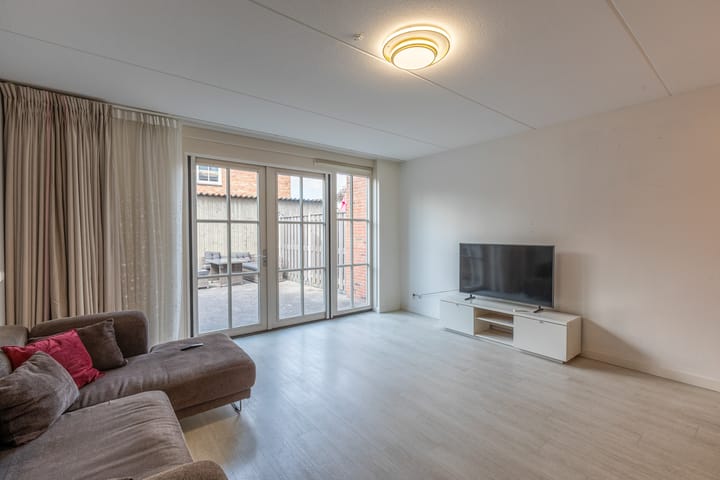 Foto 14 van Anna van Kleeflaan 31