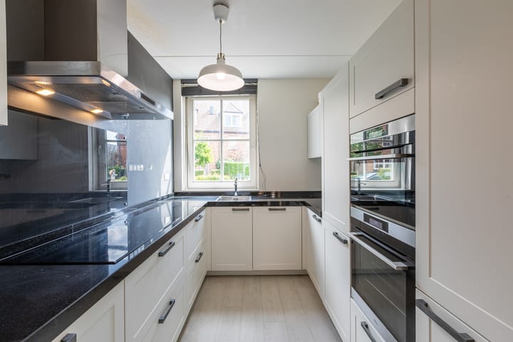 Foto 17 van Anna van Kleeflaan 31