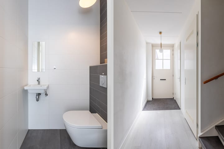 Foto 19 van Anna van Kleeflaan 31