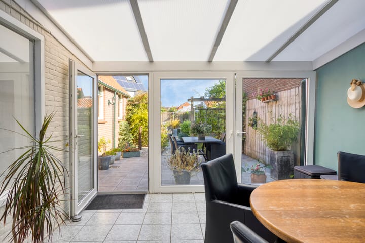 Foto 8 van Prins Hendrikstraat 50