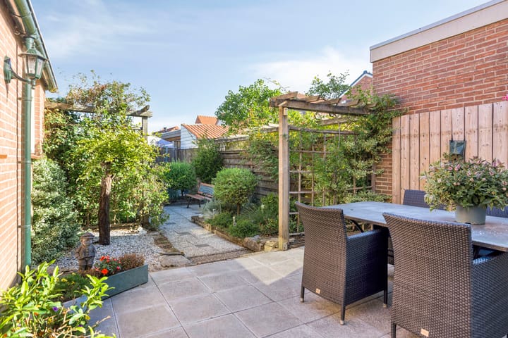 Foto 24 van Prins Hendrikstraat 50