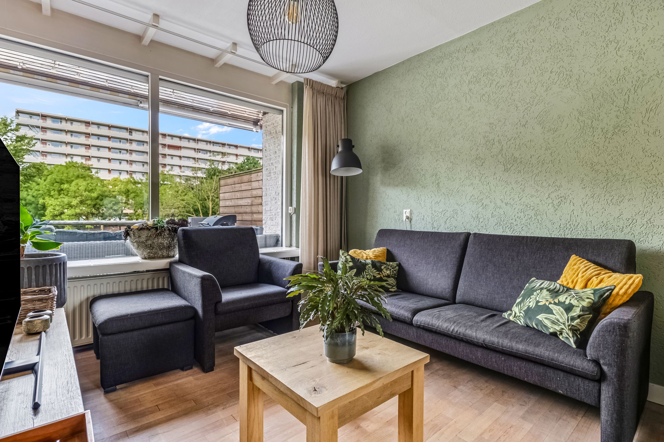 Photo 3 of Bellestein 147