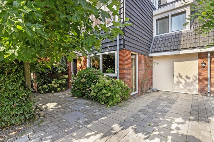 Foto 3 van De Bazelweg 36