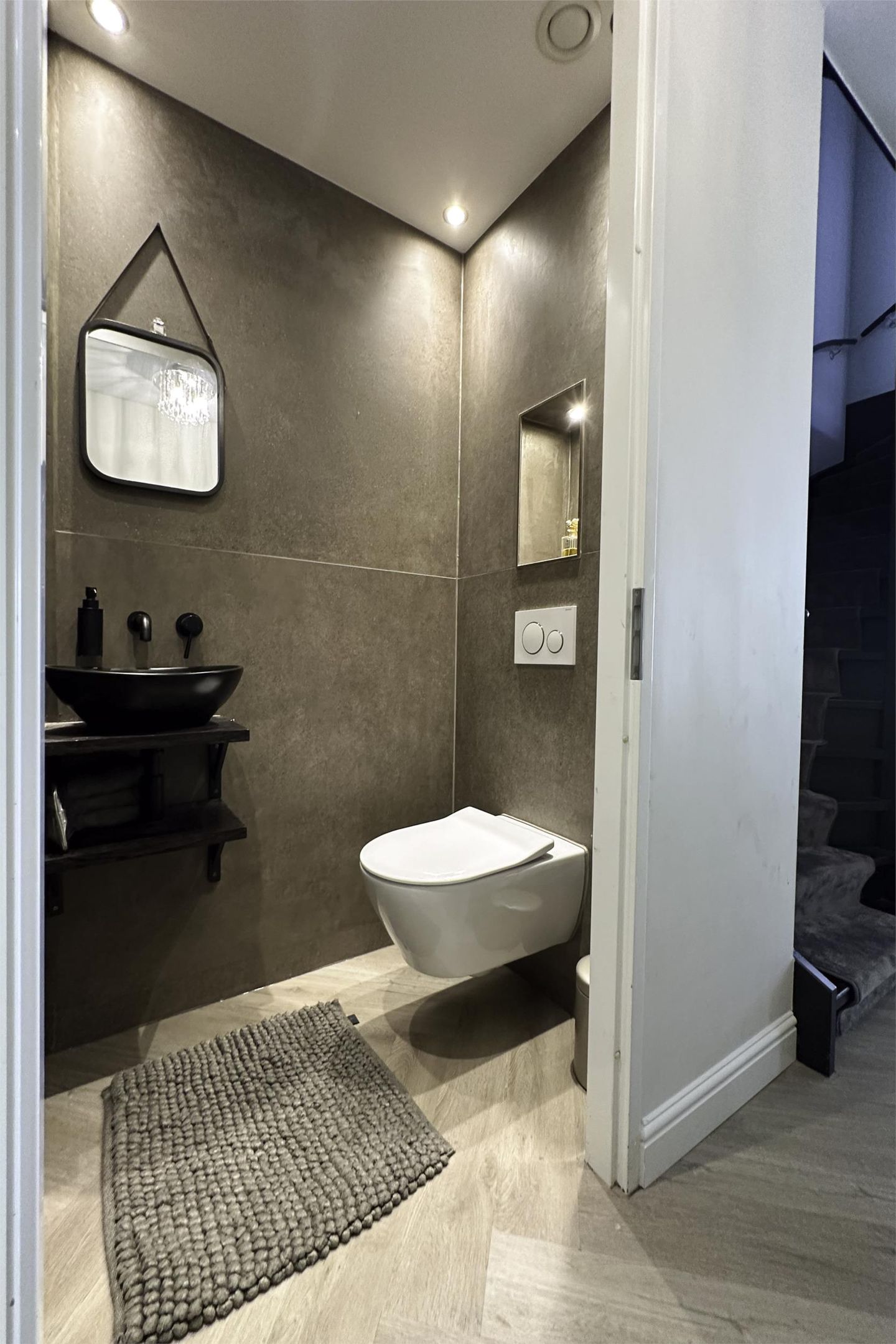 Foto 14 van De Bazelweg 36