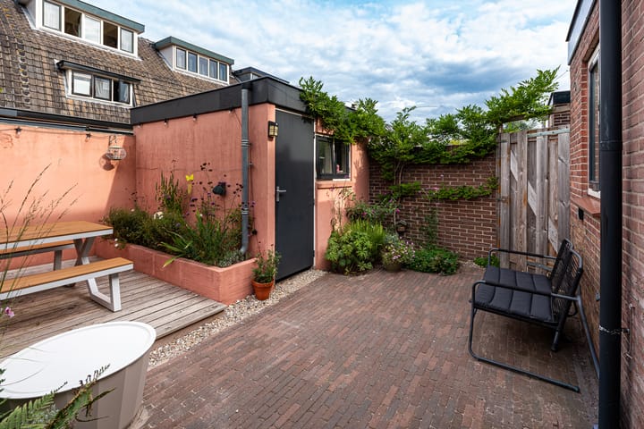 Photo 4 of Burgemeester Strick van Linschotenstraat 38