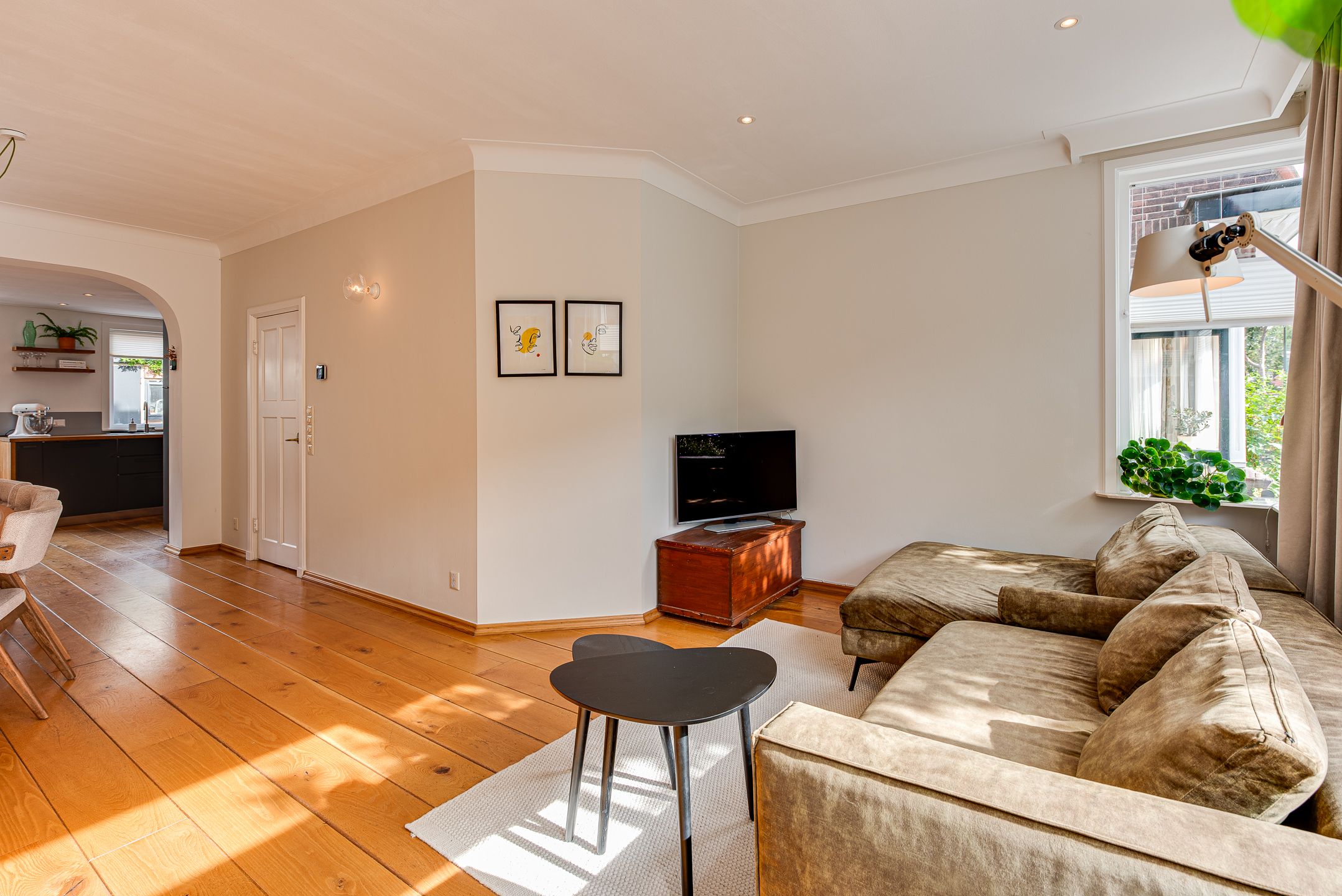 Foto 6 van Burgemeester Strick van Linschotenstraat 38