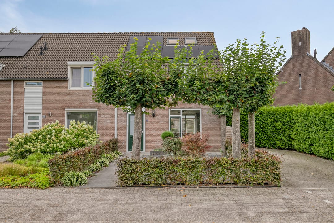 Photo 1 of De Wouwerd 17