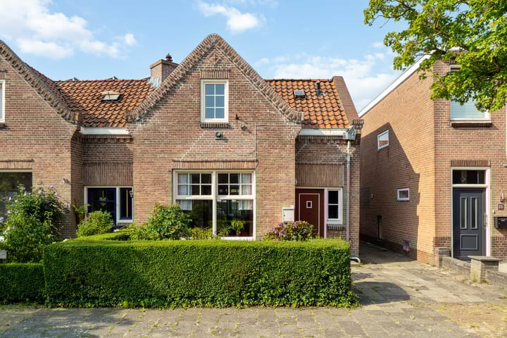 Foto 1 van Kloosterstraat 23