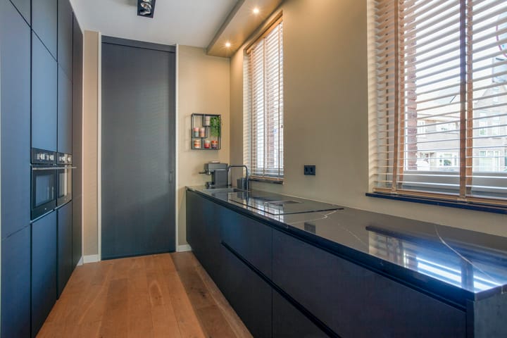 Foto 10 van Van Oudheusdenstraat 10