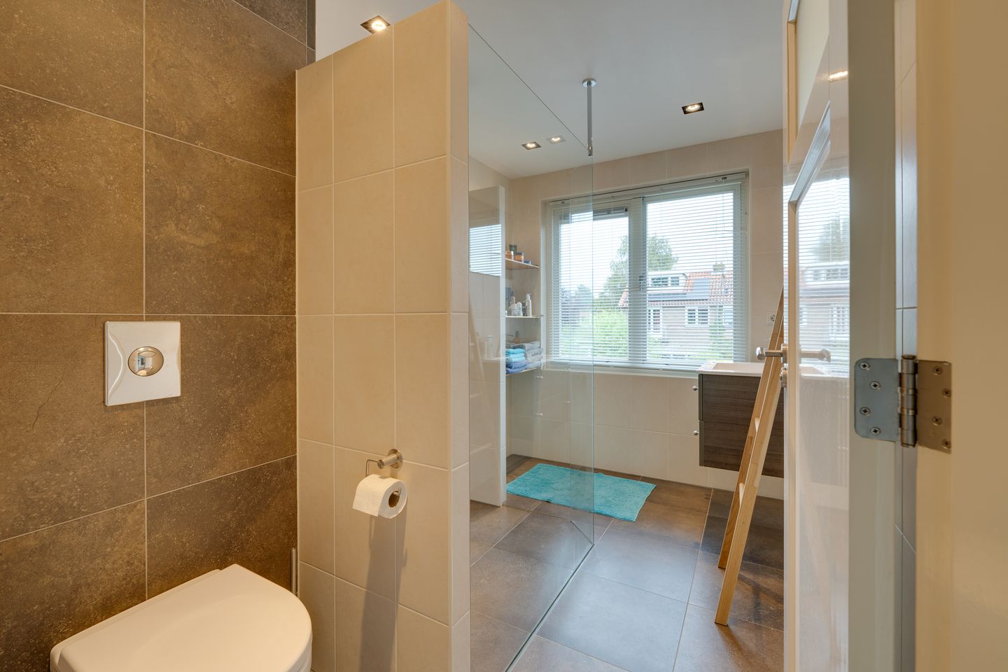 Foto 29 van Tutein Noltheniusplein 34