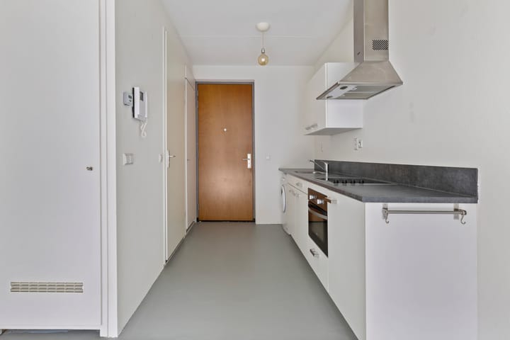 Photo 10 of Welnastraat 159