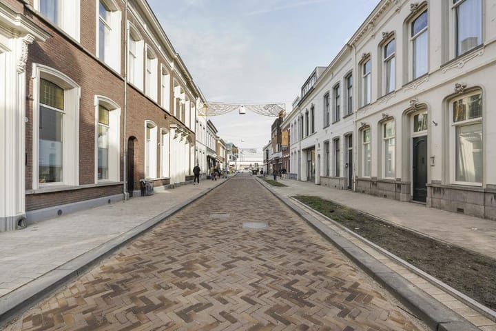 Photo 4 of Willem II-straat 14